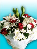  Whit & Red Roses Imported Bouquet